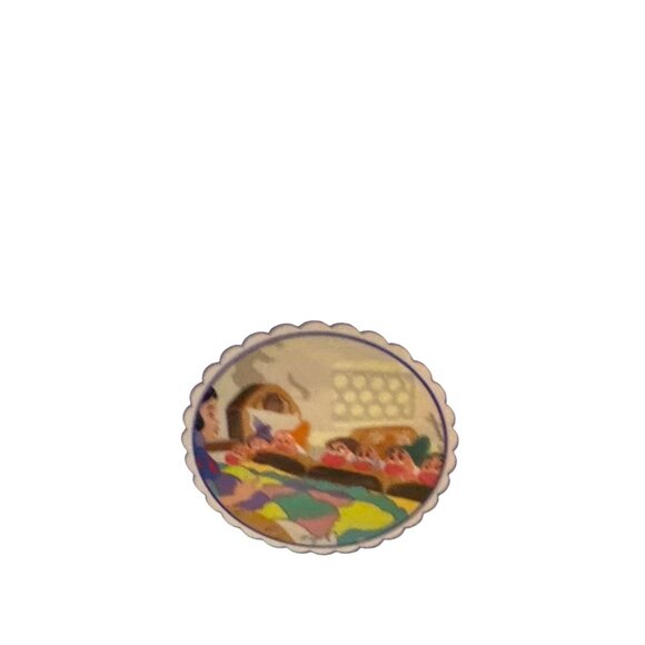 Disney Classic Paint-By-Number Kit Includes 5 Canvases Stands 10 Acrylic Paints - Picture 8 of 9